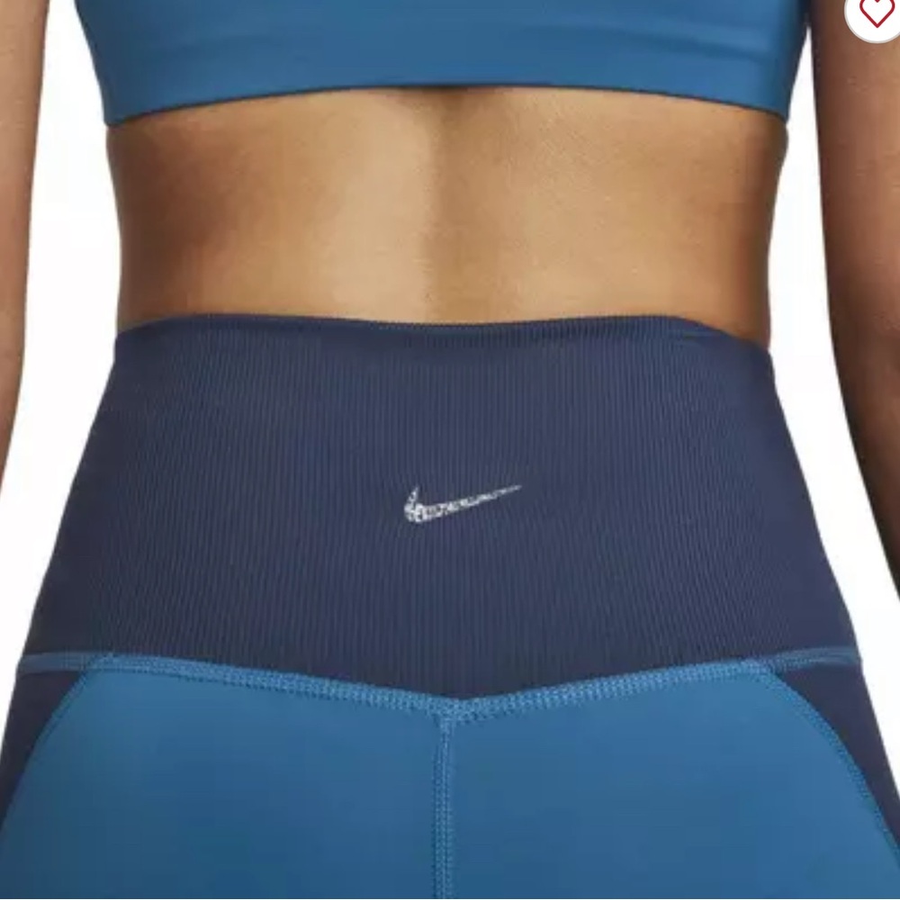 NWT Nike Women's Dri-FIT 7/8 Novelty Leggings - Picture 2 of 5
